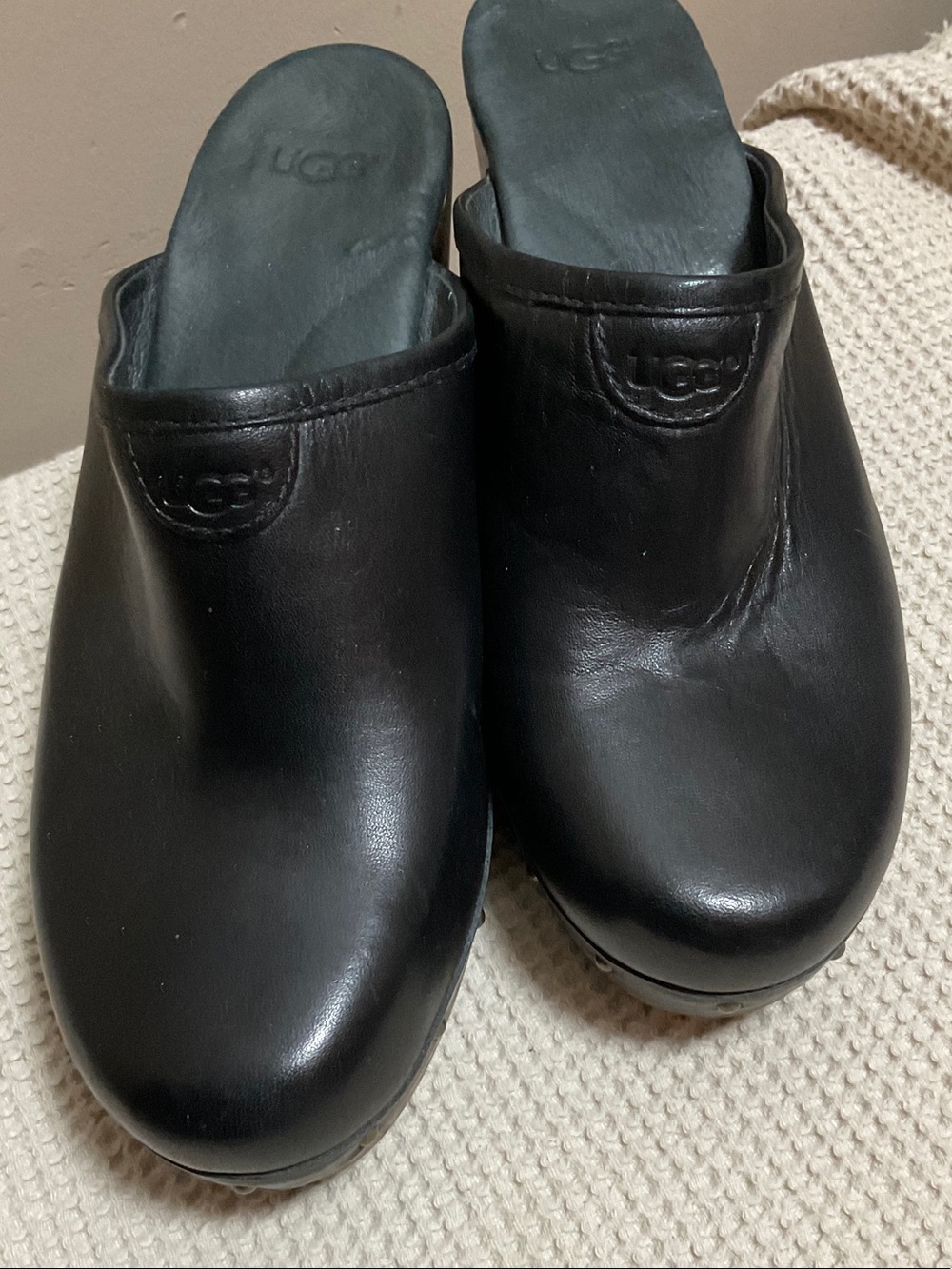UGG Black Leather Slip-On Clogs for Women - Smooth Leather Upper